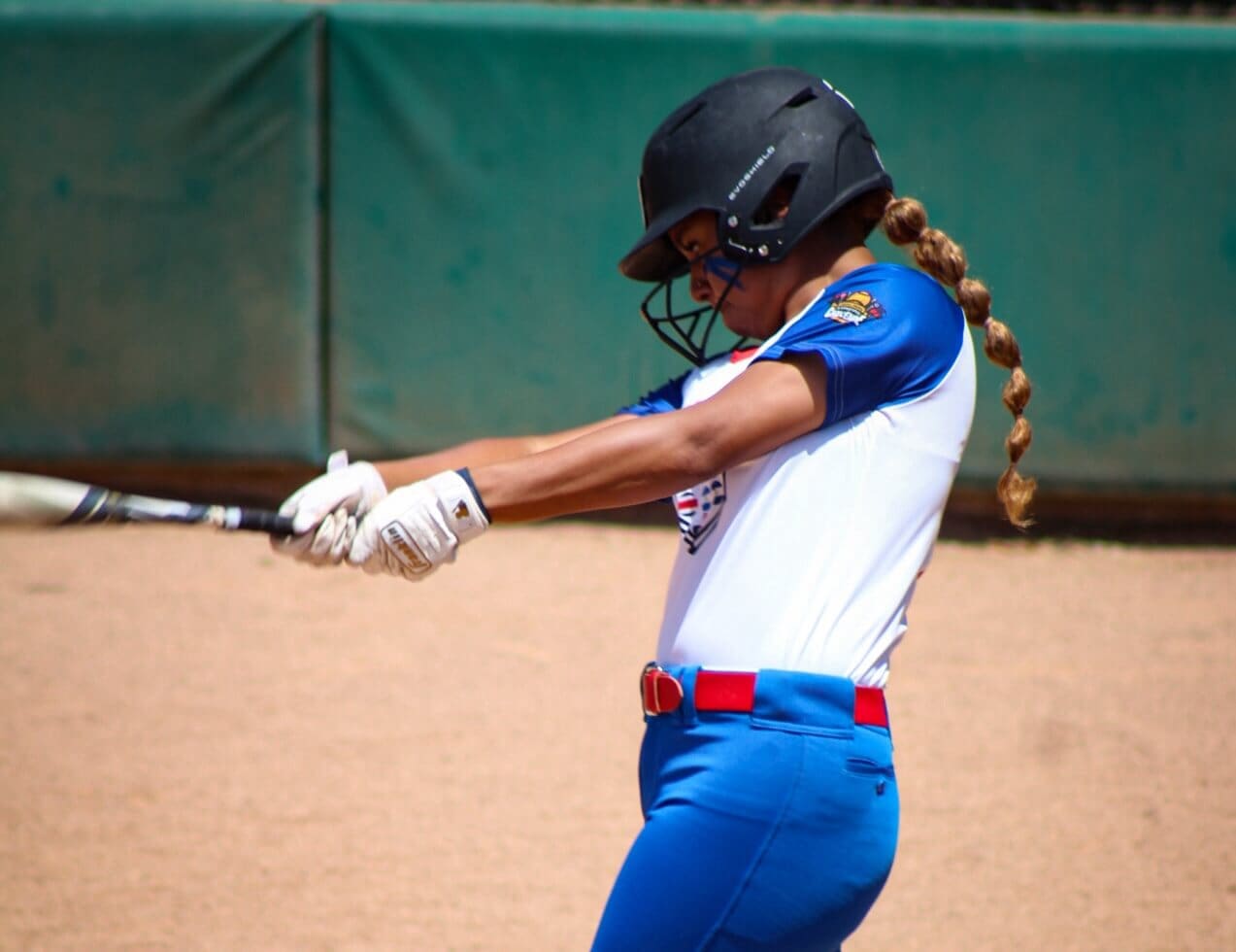 Aaliyah Julio: A Rising Star in Softball and a Model of Dedication