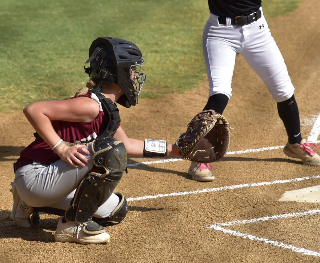 Kylee Green catches during a game.